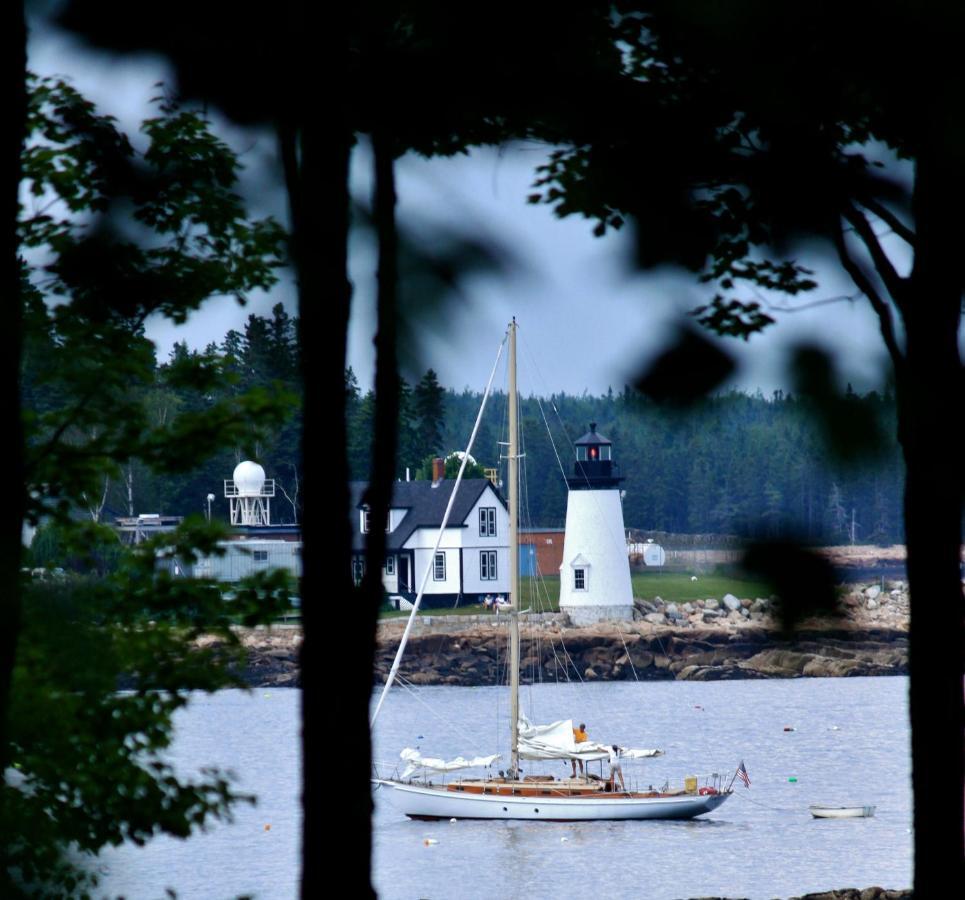 Вилла Dragonwood Castle On Waterfront With Stunning View Prospect Harbor Экстерьер фото
